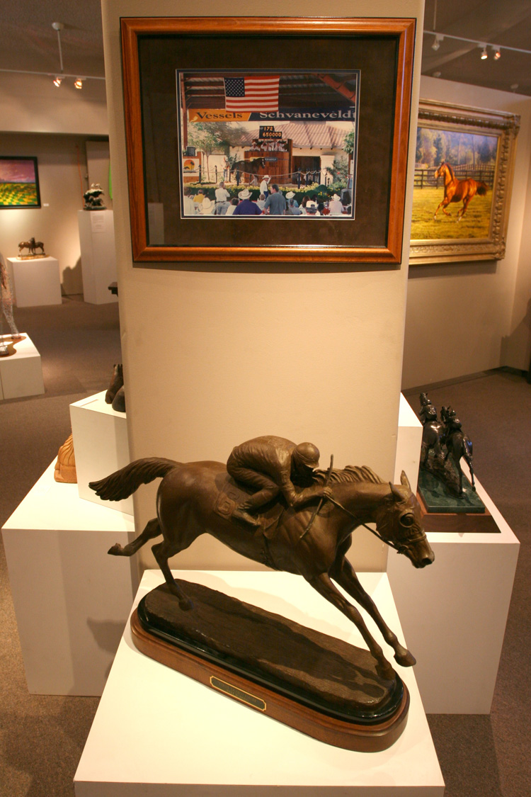equine32